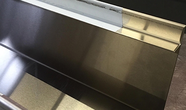 TRAVAUX SUR MESURE D’ACIER INOXYDABLE