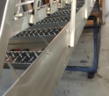 escaliers métalliques