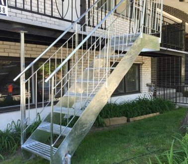 escalier en acier galvanisé